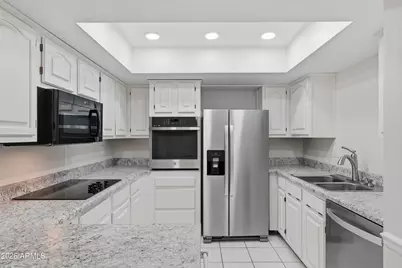 17404 N 99th Avenue #106, Sun City, AZ 85373 - Photo 3