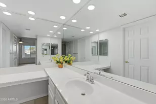 17404 N 99th Ave, Sun City, AZ 85373 - Photo 9