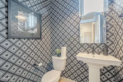 123 W Holcomb Lane, Phoenix, AZ 85003 - Photo 15