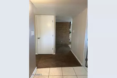 4207 W Carol Avenue, Phoenix, AZ 85051 - Photo 5