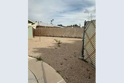 4207 W Carol Avenue, Phoenix, AZ 85051 - Photo 33