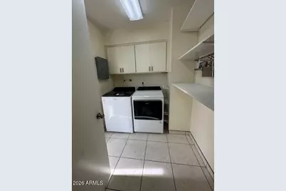 4207 W Carol Avenue, Phoenix, AZ 85051 - Photo 15