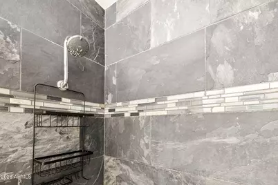 3039 N 38th Street #11, Phoenix, AZ 85018 - Photo 13