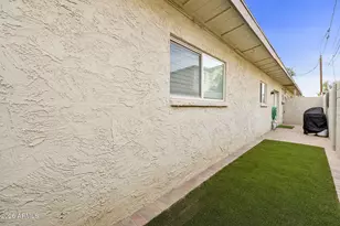 3039 N 38th St, Phoenix, AZ 85018 - Photo 35