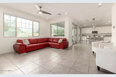 1310 E Springfield Place, Chandler, AZ 85286 - Photo 9