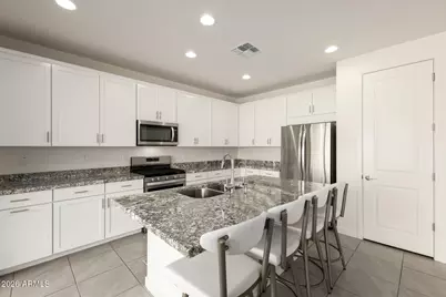 1310 E Springfield Place, Chandler, AZ 85286 - Photo 17