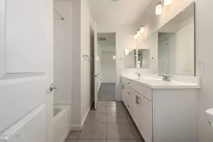 1310 E Springfield Pl, Chandler, AZ 85286 - Photo 33