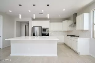 13542 W Copper Leaf Ln, Peoria, AZ 85383 - Photo 3