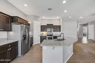 3041 S Lindenwood Cir, Mesa, AZ 85212 - Photo 13