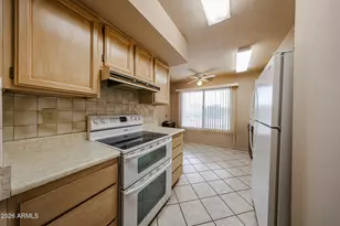13319 W Hardwood Dr W, Sun City West, AZ 85375 - Photo 13