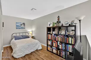 2040 S Longmore St, Mesa, AZ 85202 - Photo 25