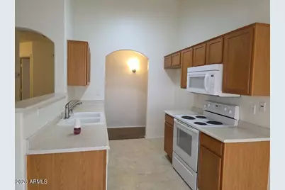 16536 W Moreland Street, Goodyear, AZ 85338 - Photo 5