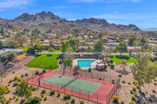 2818 E Calaveros Dr, Phoenix, AZ 85028 - Photo 5