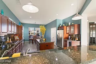 16385 W Glacier Ct, Surprise, AZ 85387 - Photo 25