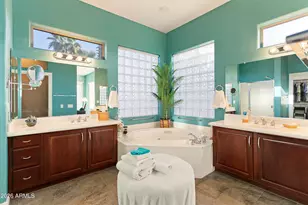 16385 W Glacier Ct, Surprise, AZ 85387 - Photo 29