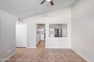 555 N May St, Mesa, AZ 85201 - Photo 7