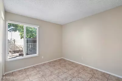 555 N May Street #23, Mesa, AZ 85201 - Photo 17