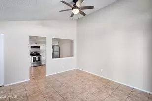 555 N May St, Mesa, AZ 85201 - Photo 9