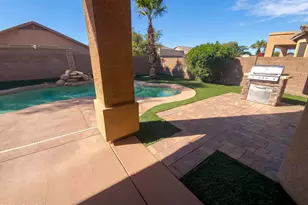 14961 W Poinsettia Dr, Surprise, AZ 85379 - Photo 25