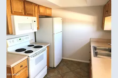 3301 E Earll Drive #225, Phoenix, AZ 85018 - Photo 5