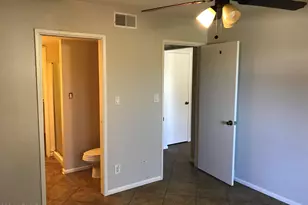 3301 E Earll Dr, Phoenix, AZ 85018 - Photo 11