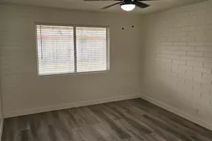 6043 N 23rd Ave, Phoenix, AZ 85015 - Photo 7