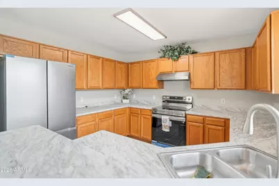 11255 W Roma Avenue, Phoenix, AZ 85037 - Photo 9