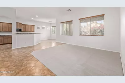 43924 W McClelland Drive, Maricopa, AZ 85138 - Photo 7