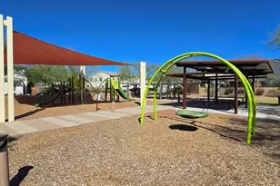 2948 E Crest Ln, Phoenix, AZ 85050 - Photo 57