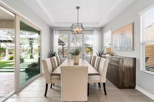 2948 E Crest Ln, Phoenix, AZ 85050 - Photo 19