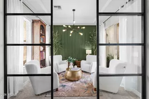 2948 E Crest Ln, Phoenix, AZ 85050 - Photo 5