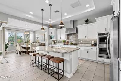 2948 E Crest Lane, Phoenix, AZ 85050 - Photo 7