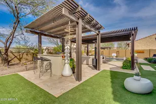 2948 E Crest Ln, Phoenix, AZ 85050 - Photo 33