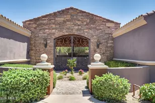 3935 E Rough Rider Rd, Phoenix, AZ 85050 - Photo 33