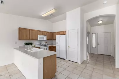 1435 E Augusta Avenue, Chandler, AZ 85249 - Photo 11