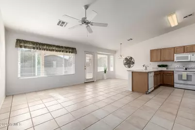 1435 E Augusta Avenue, Chandler, AZ 85249 - Photo 9