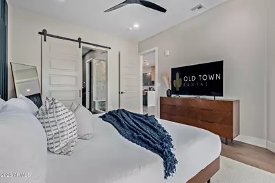 4238 N Craftsman Court, Scottsdale, AZ 85251 - Photo 9