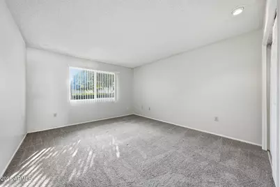 10622 W Coggins Drive, Sun City, AZ 85351 - Photo 29