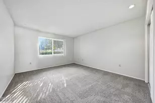 10622 W Coggins Dr, Sun City, AZ 85351 - Photo 29