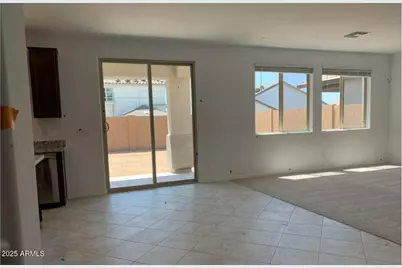 14231 W El Cortez Place W #579, Surprise, AZ 85387 - Photo 9