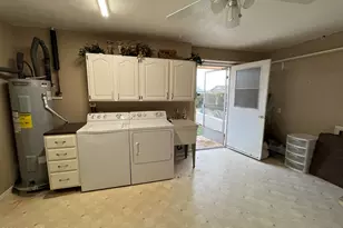 9711 W Hawthorn Ct, Sun City, AZ 85351 - Photo 23