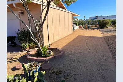 9711 W Hawthorn Court, Sun City, AZ 85351 - Photo 31