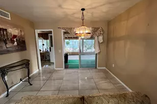 9711 W Hawthorn Ct, Sun City, AZ 85351 - Photo 5