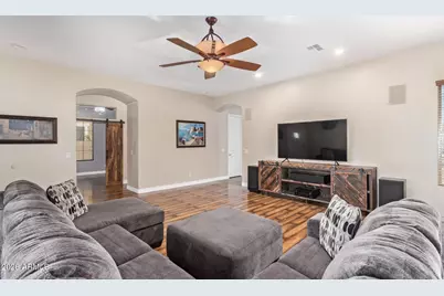 15249 W Dahlia Drive, Surprise, AZ 85379 - Photo 5
