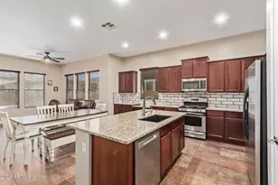 15249 W Dahlia Dr, Surprise, AZ 85379 - Photo 11