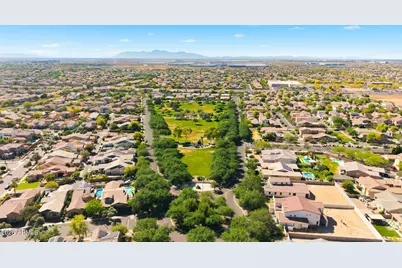 15249 W Dahlia Drive, Surprise, AZ 85379 - Photo 39