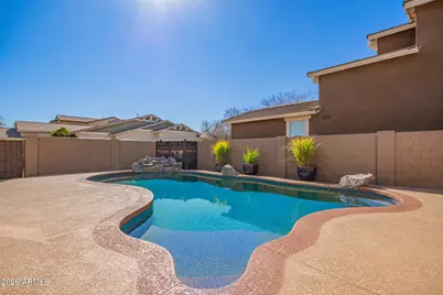 15249 W Dahlia Drive, Surprise, AZ 85379 - Photo 33