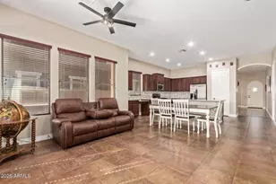 15249 W Dahlia Dr, Surprise, AZ 85379 - Photo 7