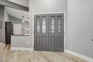 1502 W Shellfish Dr, Gilbert, AZ 85233 - Photo 9