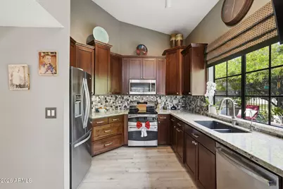 1502 W Shellfish Drive, Gilbert, AZ 85233 - Photo 19